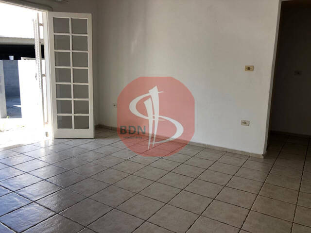Casa para Venda em Arujá - 3