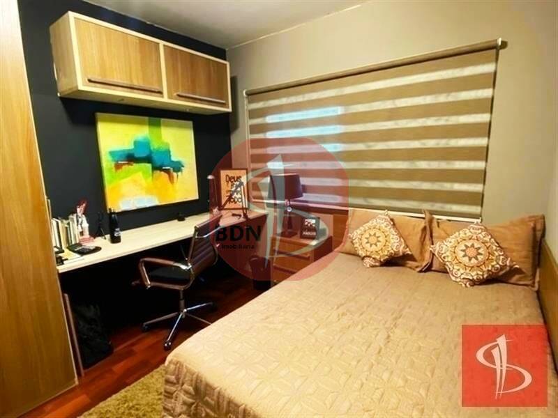 Apartamento, 3 quartos, 160 m² - Foto 2