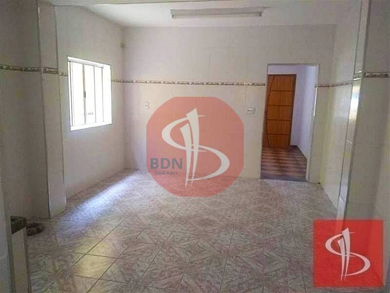Casa para alugar com 3 quartos, 350m² - Foto 7