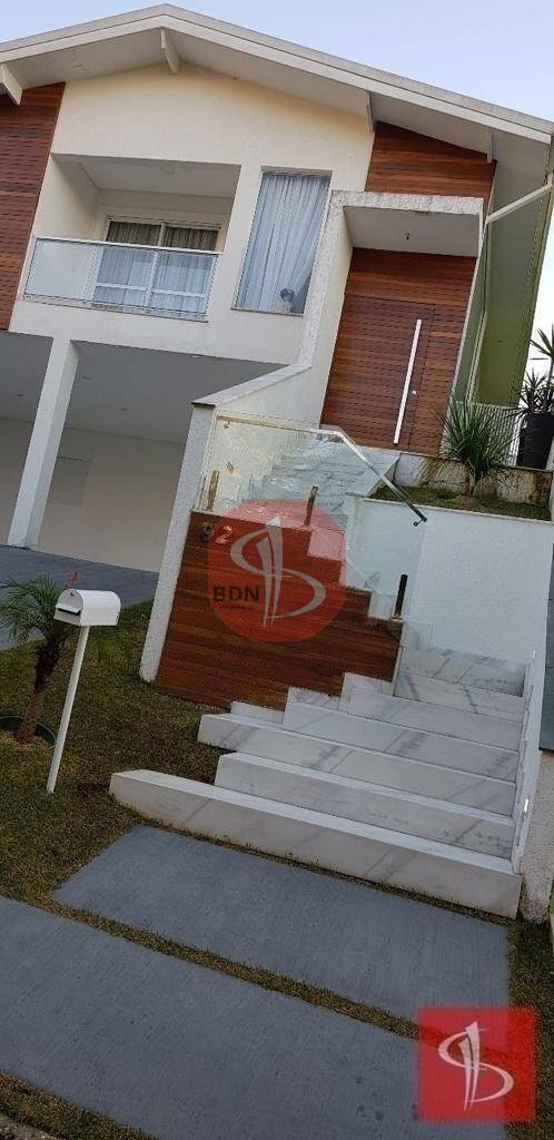 Casa à venda com 3 quartos, 156m² - Foto 4