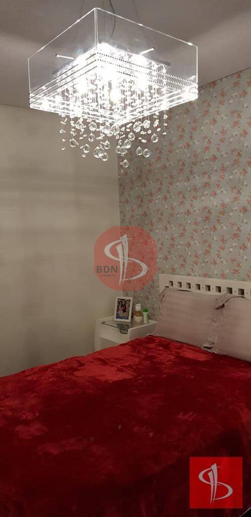 Casa à venda com 3 quartos, 156m² - Foto 2