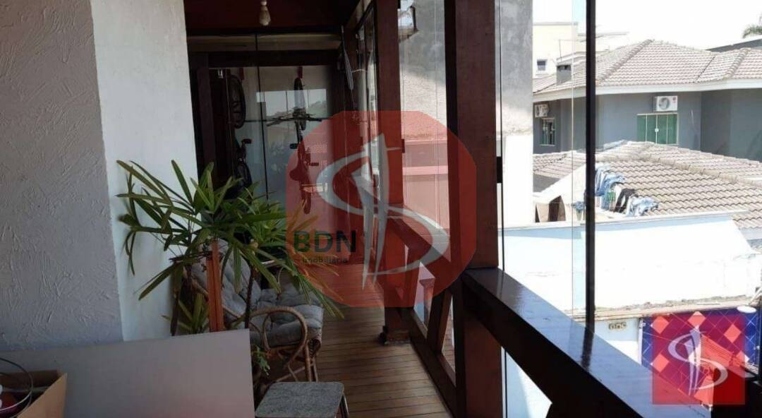 Casa, 4 quartos, 187 m² - Foto 4