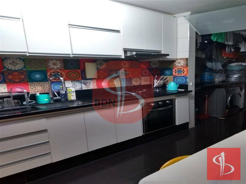 Apartamento à venda com 3 quartos, 95m² - Foto 9