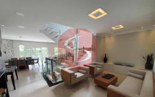 Casa à venda com 3 quartos, 331m² - Foto 14