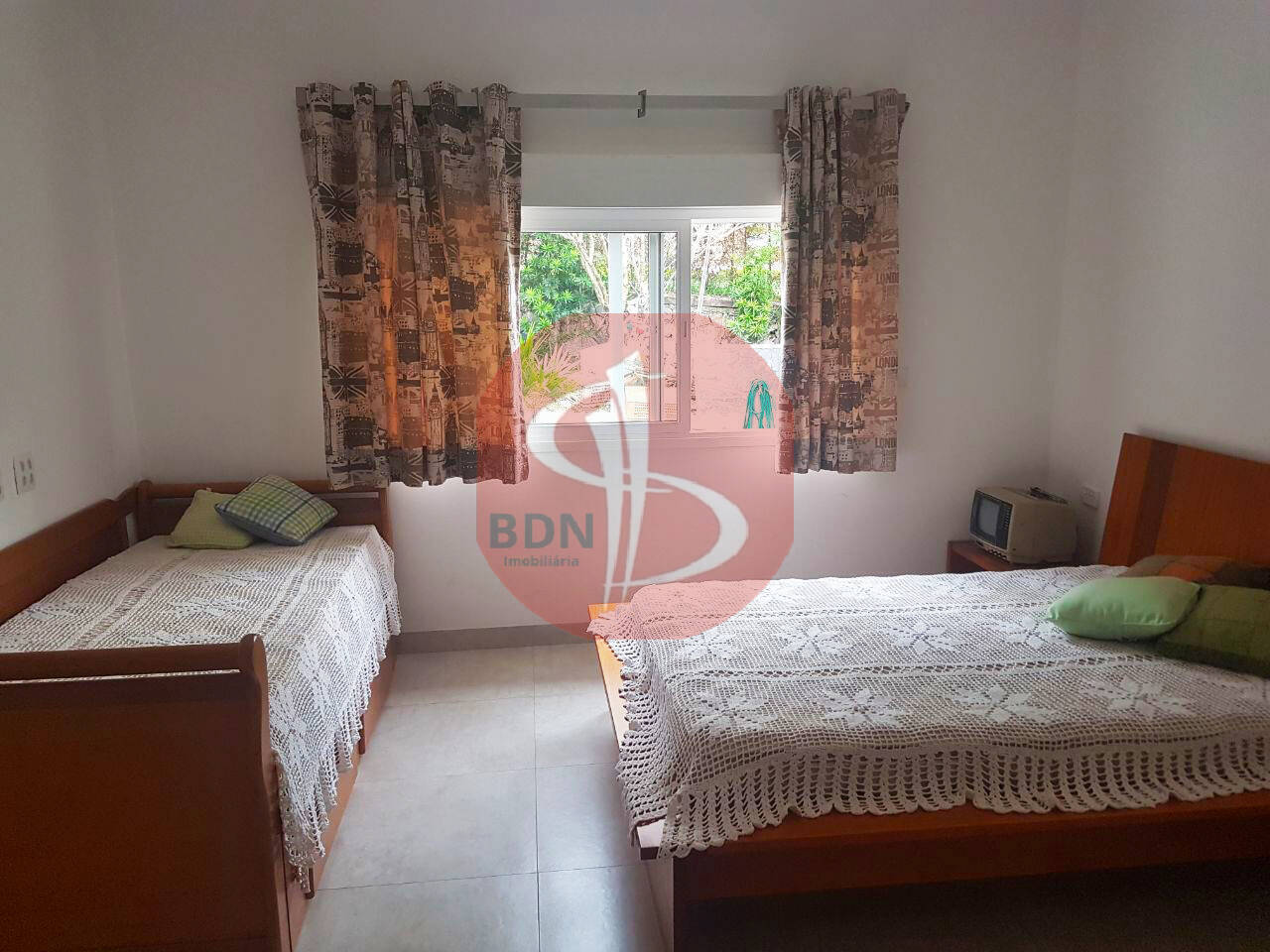 Casa à venda com 2 quartos, 200m² - Foto 7