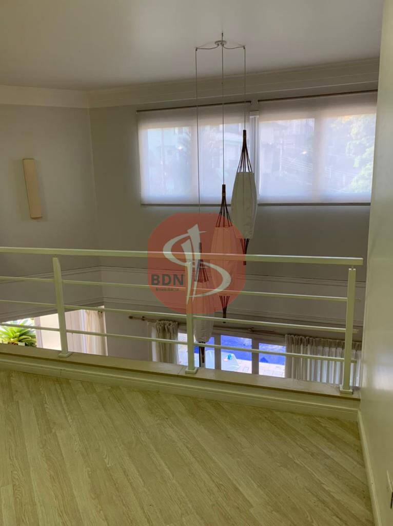 Casa à venda e aluguel com 4 quartos, 400m² - Foto 9