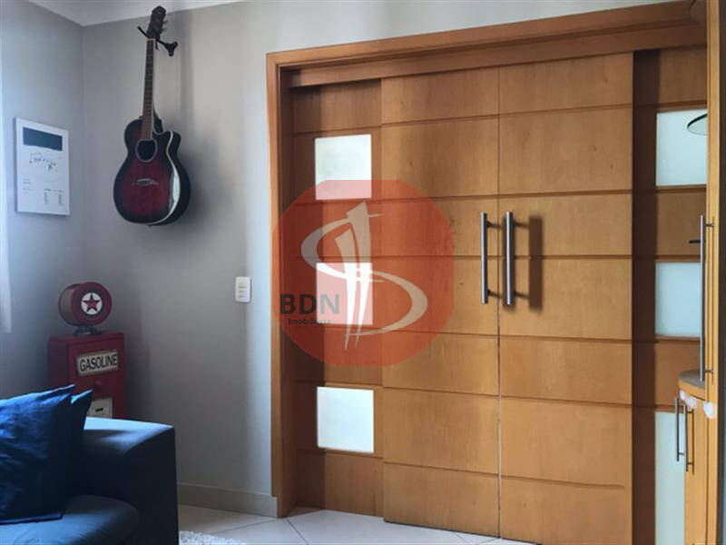 Apartamento, 3 quartos, 120 m² - Foto 1