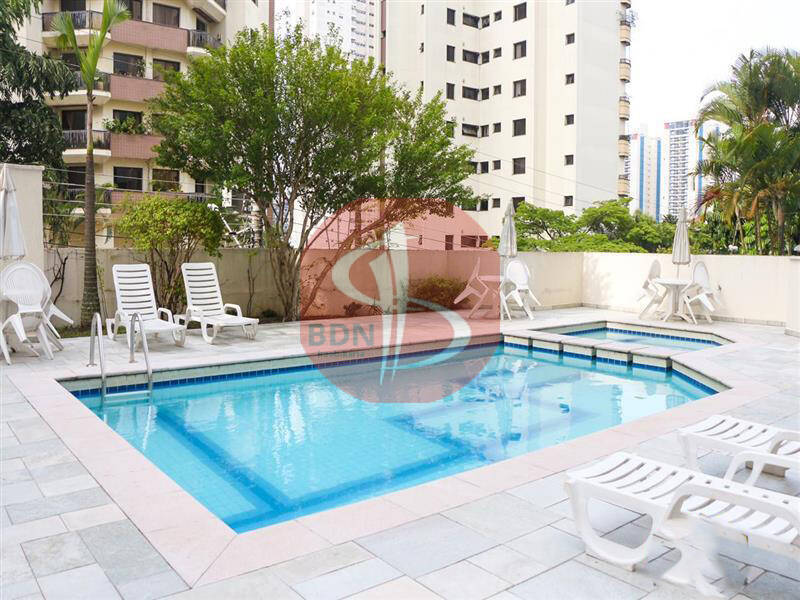 Apartamento à venda com 3 quartos, 137m² - Foto 21