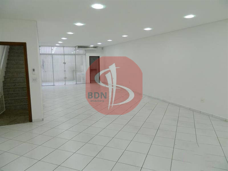 Loja-Salão, 330 m² - Foto 1