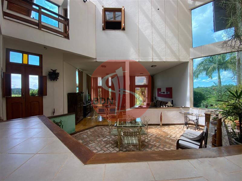 Chácara à venda com 4 quartos, 400m² - Foto 4