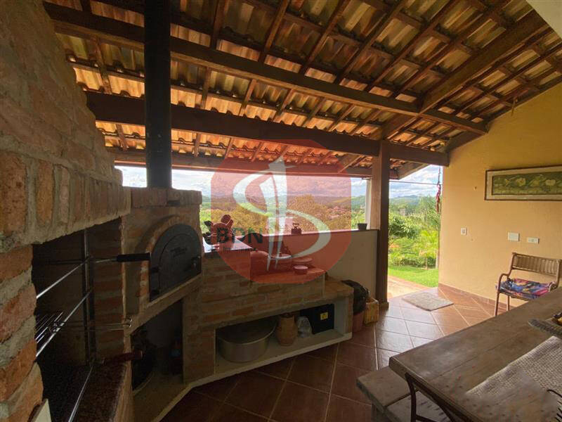 Chácara à venda com 4 quartos, 400m² - Foto 13