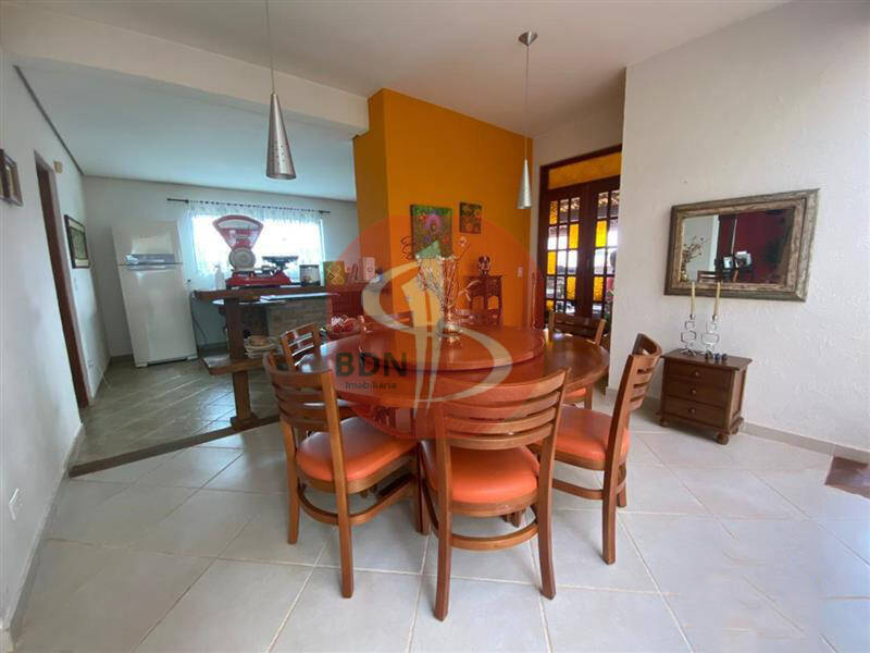 Chácara à venda com 4 quartos, 400m² - Foto 8