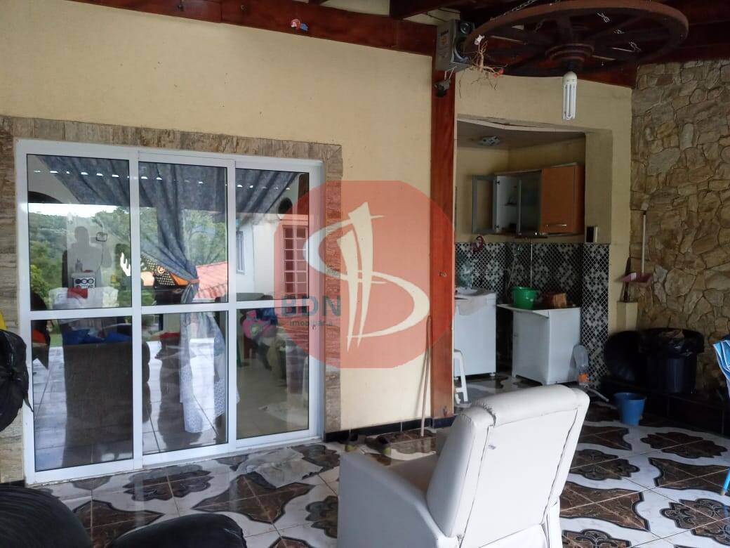 Sítio para alugar com 2 quartos, 2000m² - Foto 6
