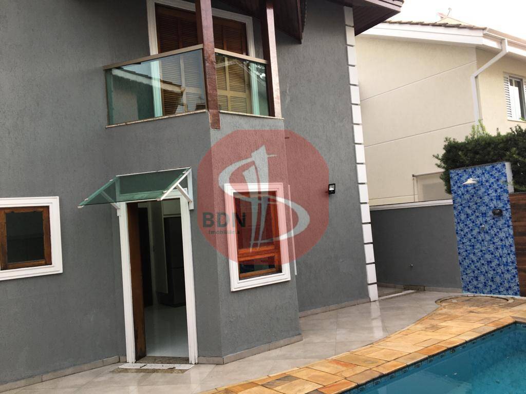 Casa à venda com 3 quartos, 300m² - Foto 8