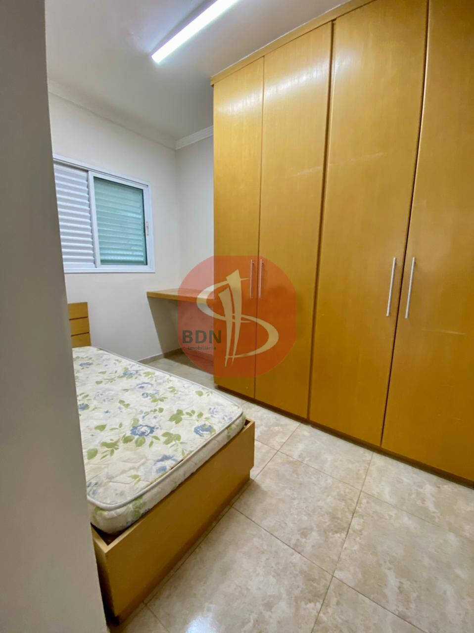 Casa para alugar com 4 quartos, 620m² - Foto 13