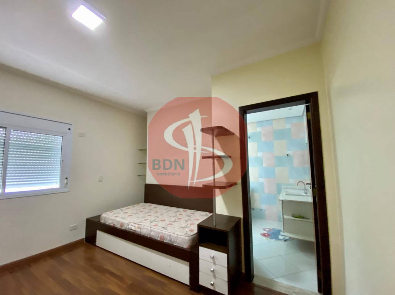 Casa para alugar com 4 quartos, 620m² - Foto 15