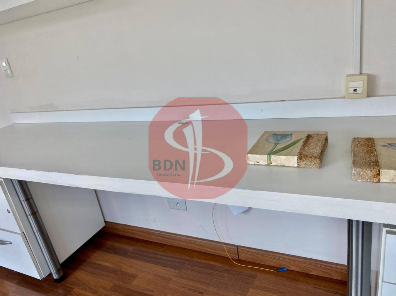 Casa para alugar com 4 quartos, 620m² - Foto 12