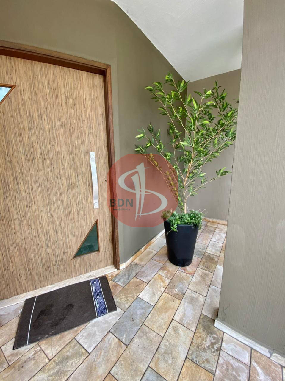 Casa para alugar com 4 quartos, 620m² - Foto 17