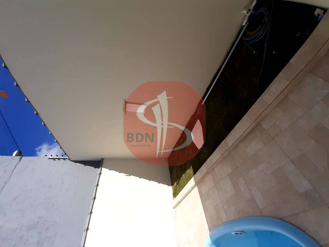 Casa à venda com 3 quartos, 82m² - Foto 11