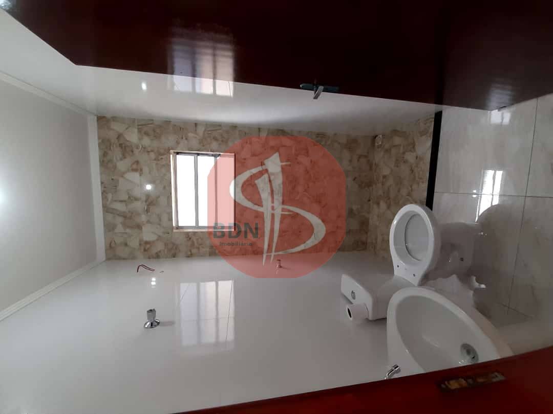 Casa à venda com 3 quartos, 82m² - Foto 13
