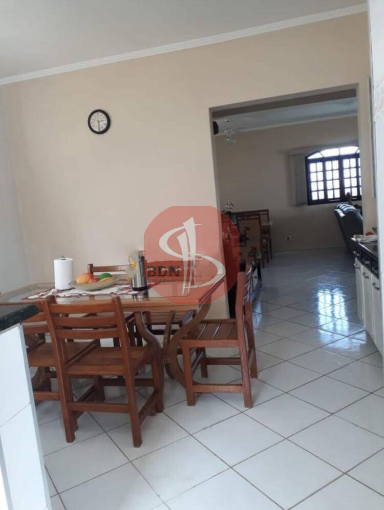 Chácara à venda com 3 quartos, 1000m² - Foto 3