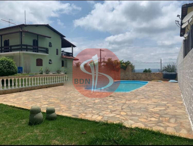 Chácara à venda com 3 quartos, 1000m² - Foto 2