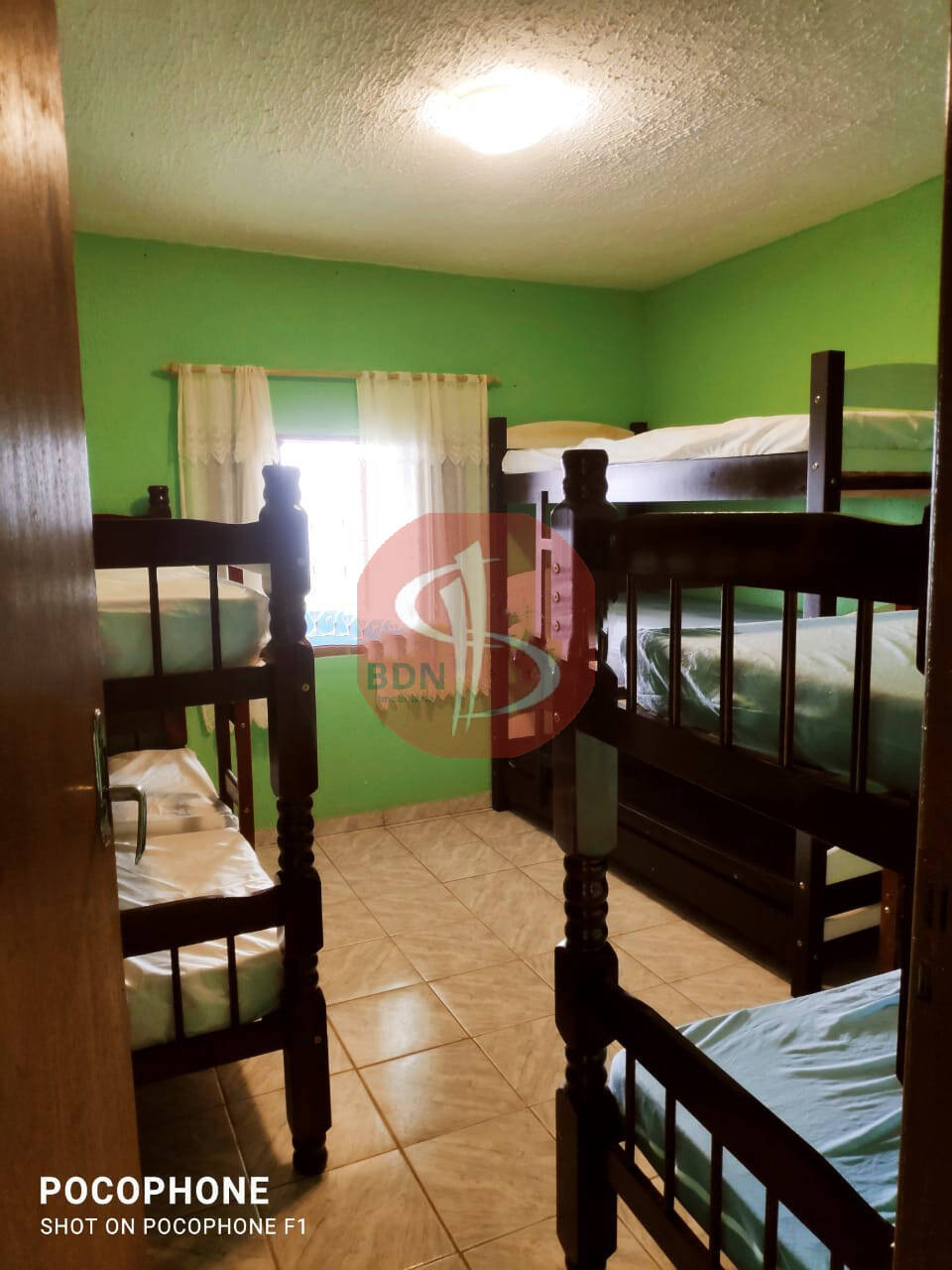 Chácara à venda com 4 quartos, 450m² - Foto 12