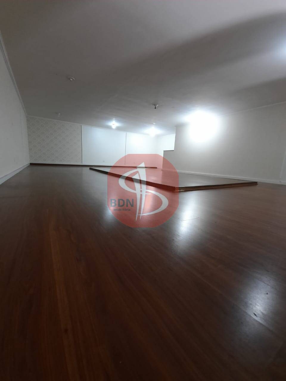 Loja-Salão para alugar, 112m² - Foto 1
