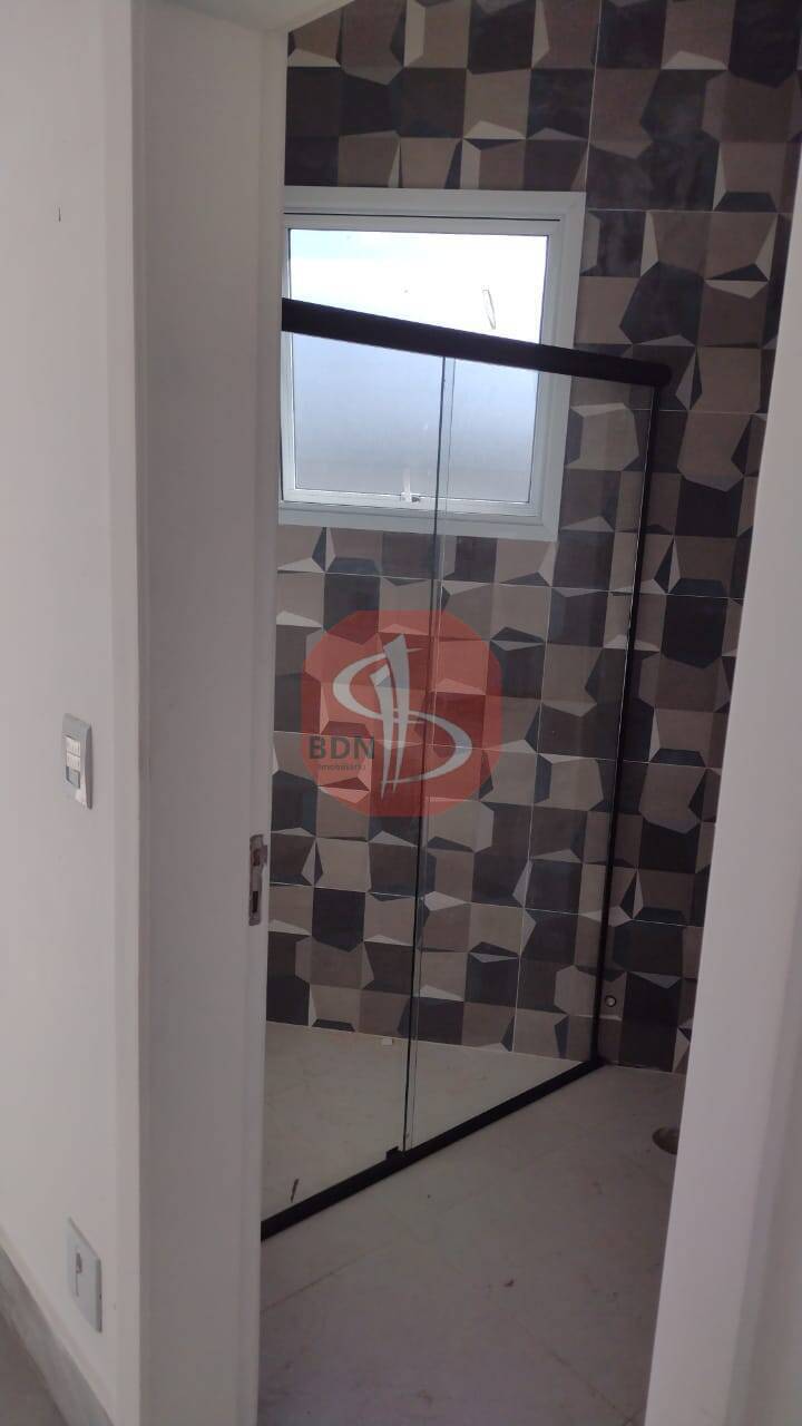Casa para alugar com 4 quartos, 500m² - Foto 10