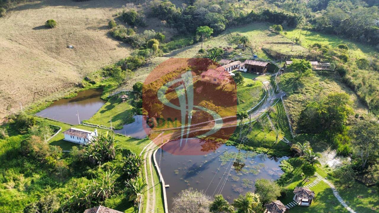Fazenda à venda com 12 quartos, 193000m² - Foto 2